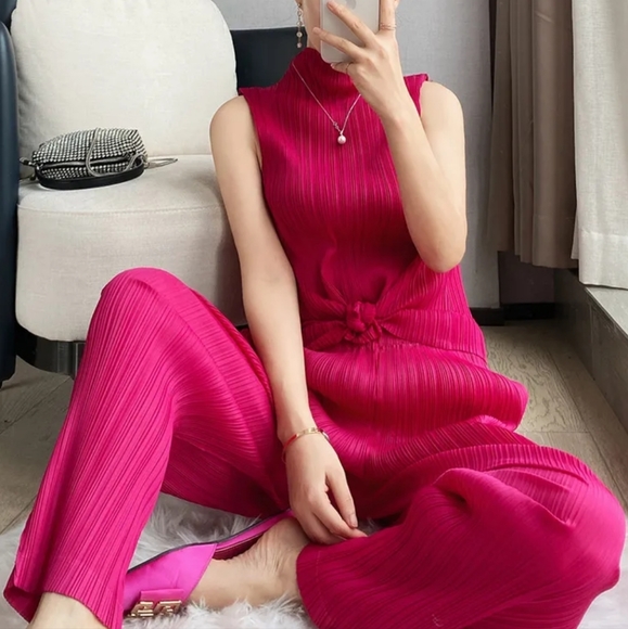 Sleeveless Top Magenta - Picture 4 of 5